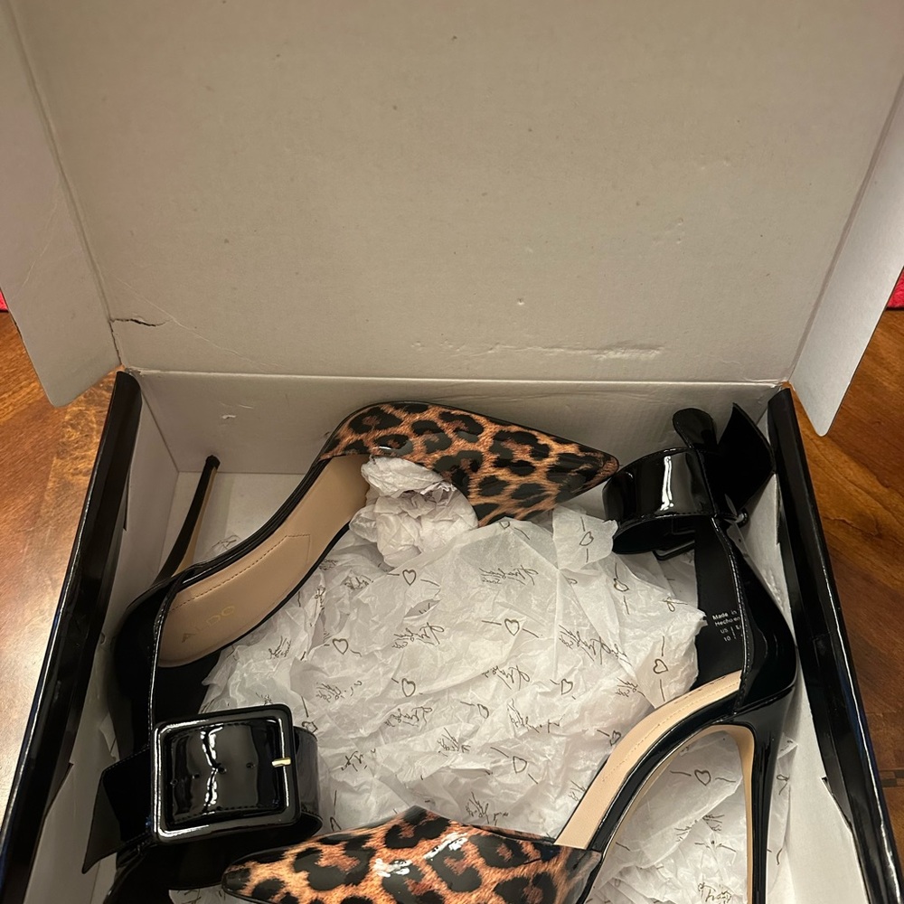 ALDO Animal Print Heels with Black Ankle Strap - Picture 6 of 7